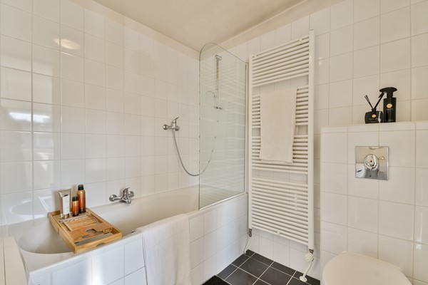 Photo - For sale: Tweede Keucheniusstraat 18-4, 1051 VR Amsterdam